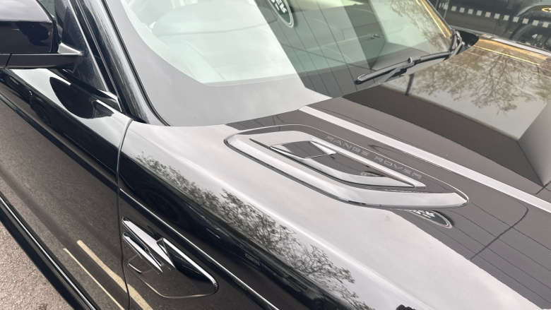 Land Rover Range Rover Sport 3.0 D300 Autobiography Dynamic 5dr Auto Diesel Estate